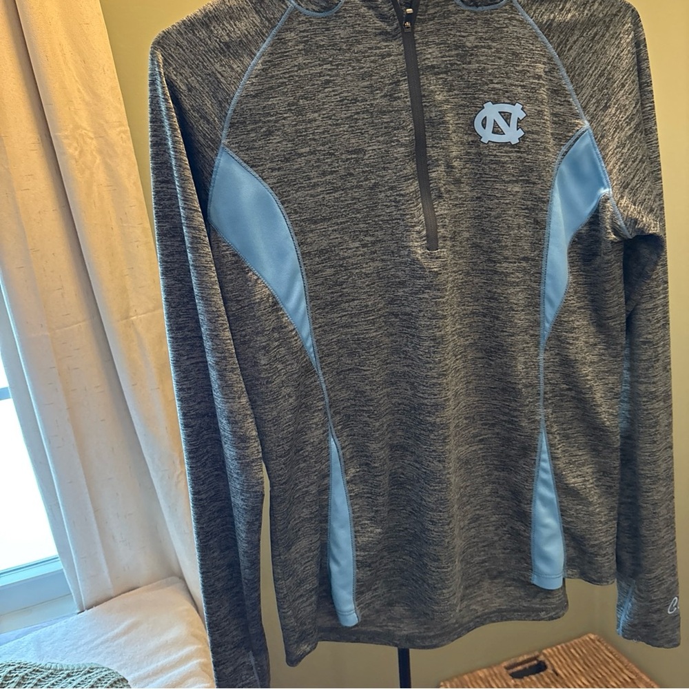 UNC Colosseum Heathered Gray and Light Blue Pullover